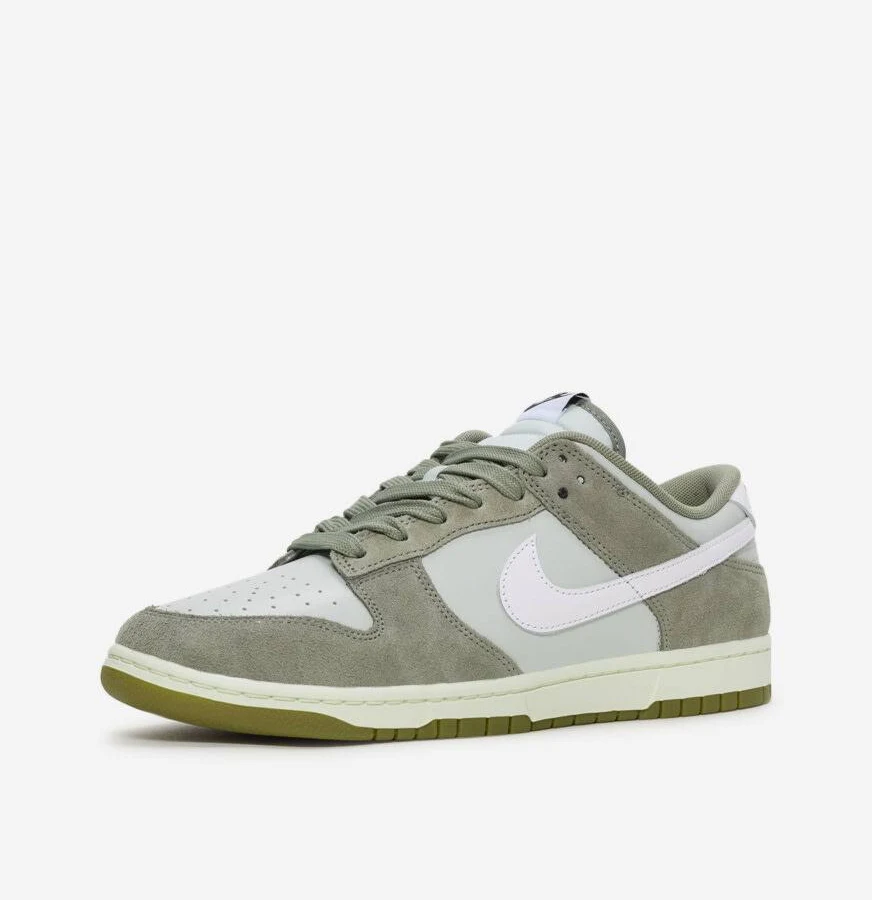 Dunk Low Retro SE