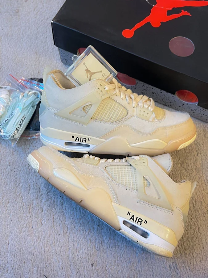 JORDAN 4 x OFF WHITE SAIL SIZE 8.5 men used clean with box