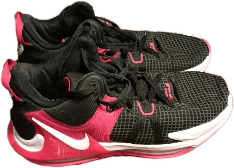 Nike Men's Lebron Witness 7 Basketball Shoes - Size-10.5