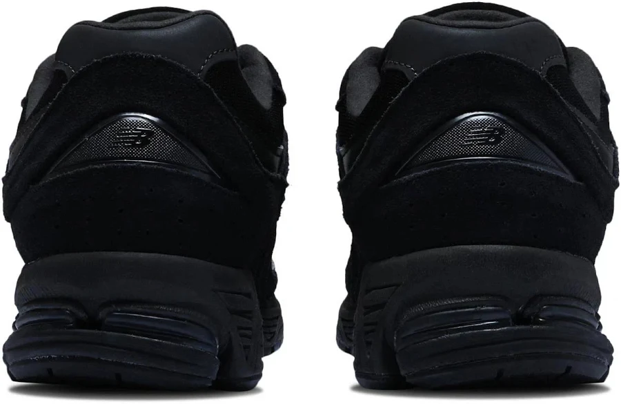 New Balance 2002R Triple Black U2002RBL Men's US4-14