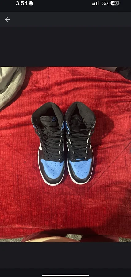 Air Jordan 1 Unc Toe