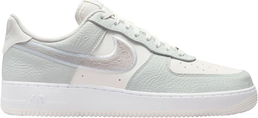 Nike Men's Air Force 1 Low '07 LV8 Cordura Sneakers