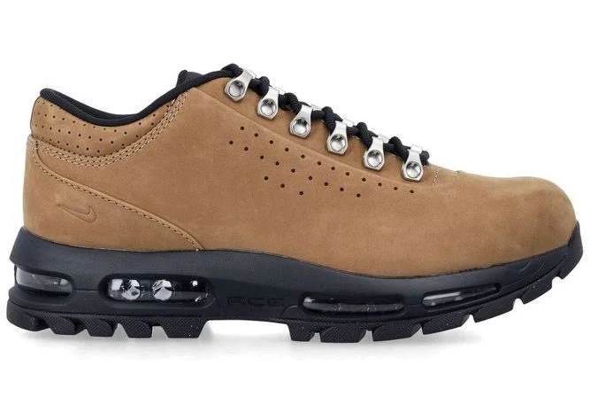 Nike Air Max Goadome Low Lace-Up Sneakers - US7