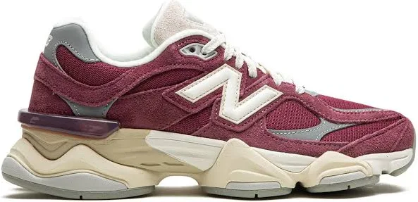 New Balance - 9060 suede sneakers - unisex - Calf Suede/Fabric/Rubber - 12 - Red