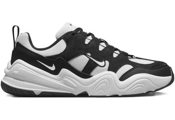 Nike Women's Tech Hera Blk/Wht Sneakers - Black - Low-top sneakers
