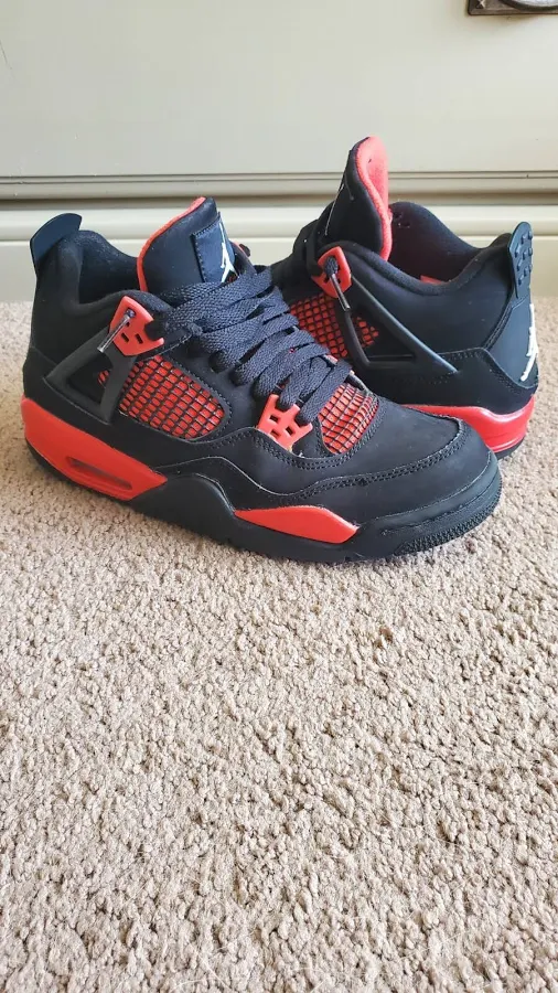 Used Nike Air Jordan 4 Retro Red Thunder Gs 408452-016 Black Bred