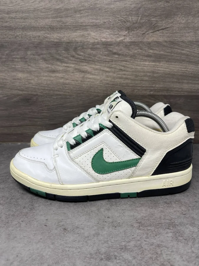 Nike Air Force 2 Low Sneakers Mens Size 9 White Green Vintage 2003