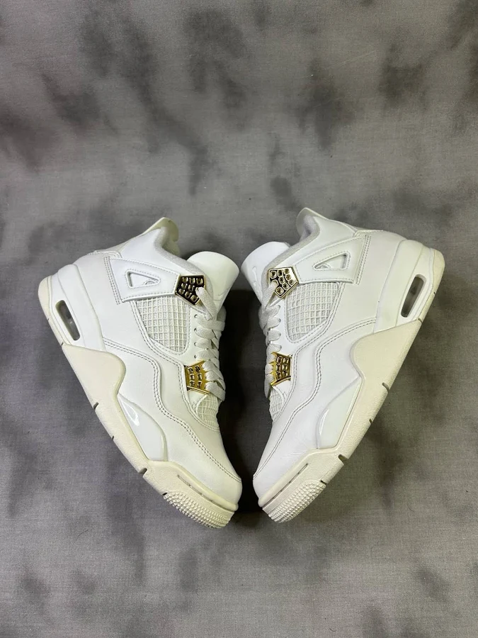 Size 6.5 - Air Jordan 4 Retro Metallic Gold W