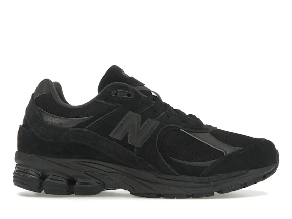 New Balance 2002RTriple Black Suede