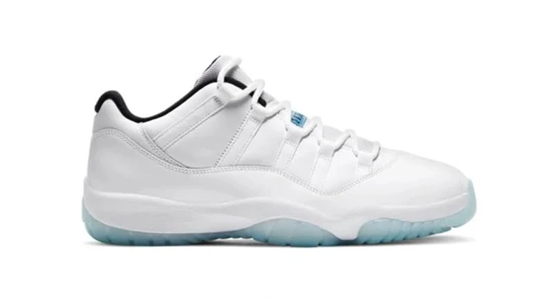 11 Retro Low "legend Blue" In White