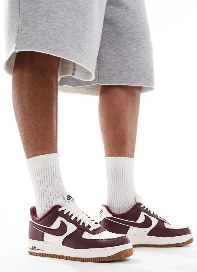 Nike Air Force 1 '07 LV8 sneakers in red and white
