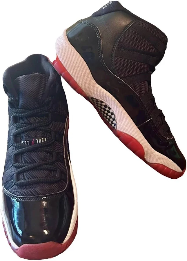 Nike Air Jordan 11 Retro Bred Trainers 7.5W