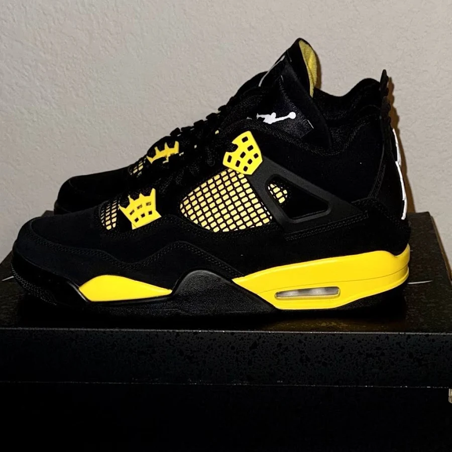 Jordan Shoes | Air Jordan 4 Yellow Thunder Size | Color: Yellow | Size: 8 | Rhmatexukcy's Closet