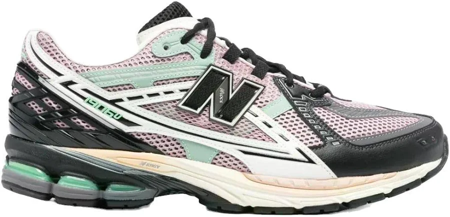 New Balance 1906 Women Sneakers - Pink