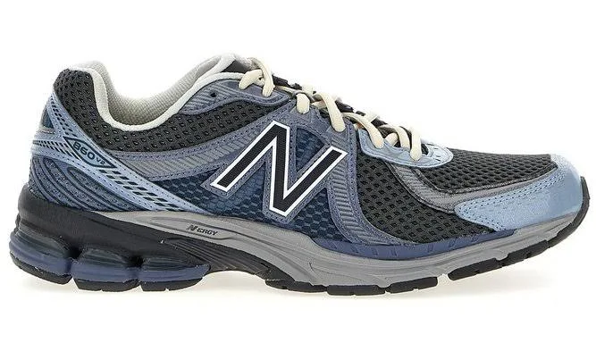 New Balance 860v2 Lace-Up Sneakers - US12
