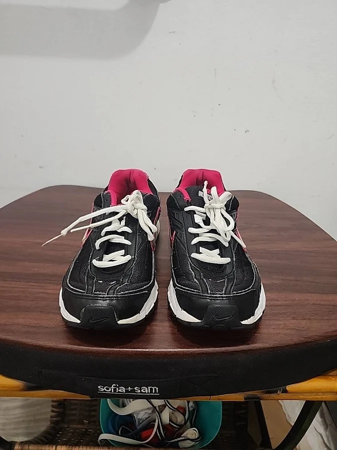 Nike Initiator Running Athletic Shoe/sneakers 394053-003 Women Size Us