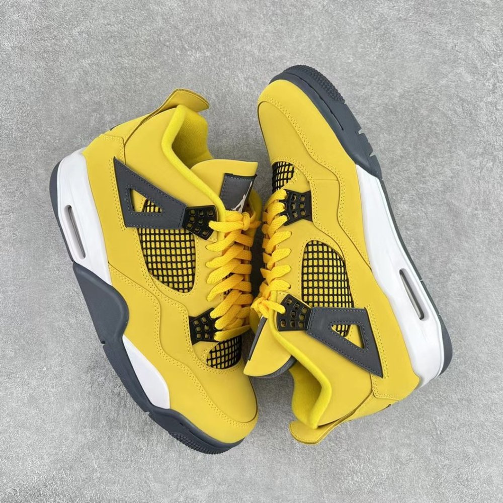 Jordan 4 Retor Lightning(2021)