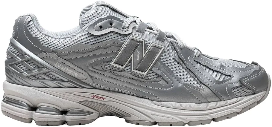 New Balance 1906d Protection Pack Metallic Men Sneakers - Silver