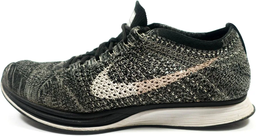 Nike Flyknit Racer 2.0 Running Shoes - Men's Size 10 - Oreo Black