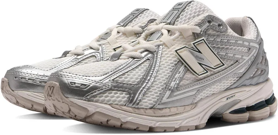 Balance 1906R Silver Metallic Sea Salt Men's M1906REE