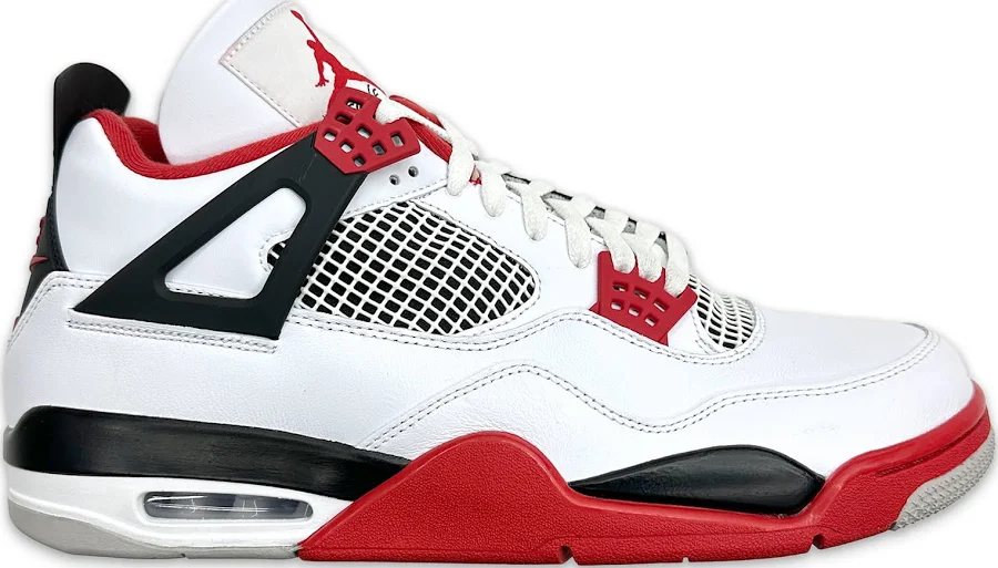 Air Jordan 4 Retro “Fire Red” (2020) - 10.5