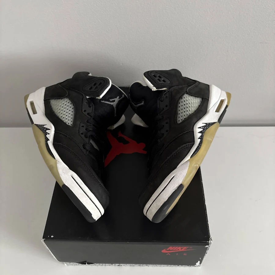 Jordan 5 Retro Mid Oreo