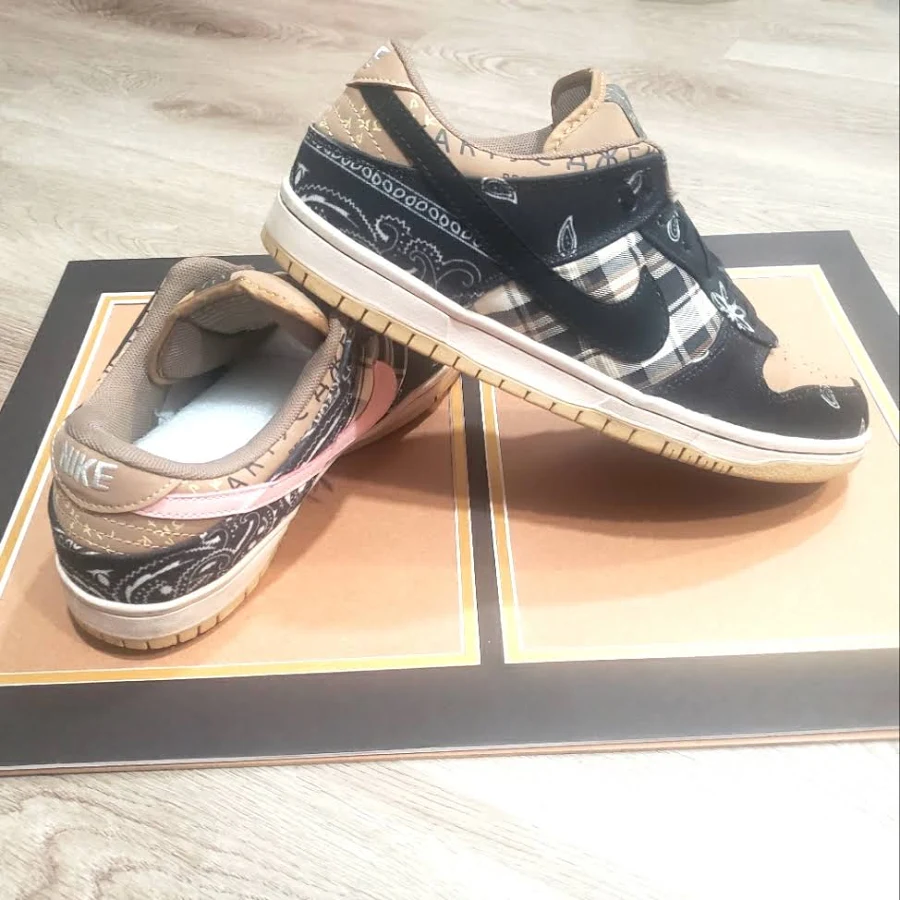 Nike Shoes | Nike Sb Dunk Low Travis Scott | Color: Black/Tan | Size: 10 | Mrswoodard7's Closet