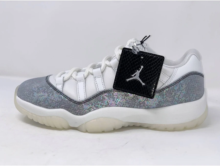 Air Jordan 11 'cny Year Of Snake' White Sneakers, Size 9.5 Hq7000-001
