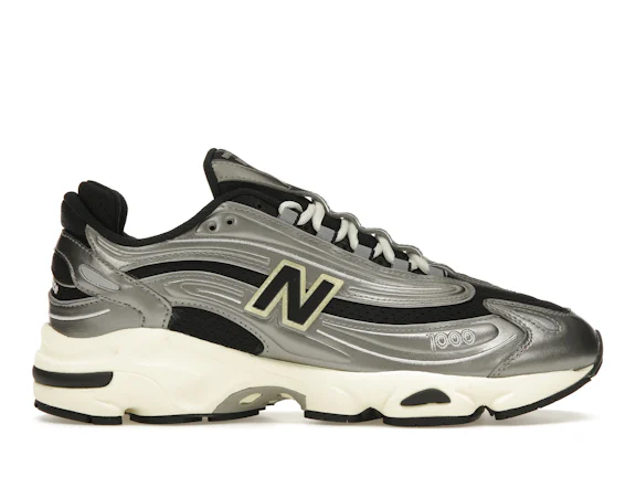 New Balance 1000 en plateado metalizado