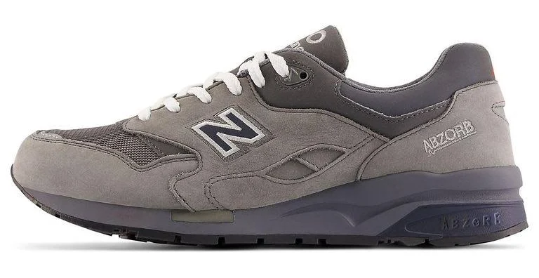 New Balance 1600