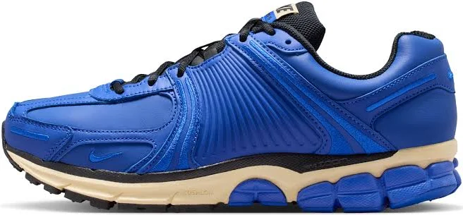 Nike Men's Zoom Vomero 5 Swooshless Shoes
