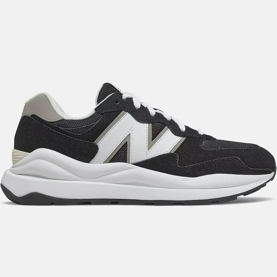 Balance 57/40 M5740cb Black White Width D Men's Women's Lyfestyle