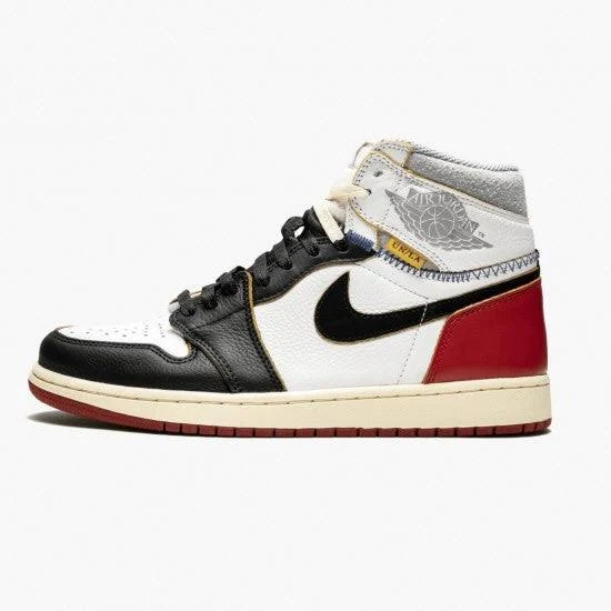 Air Jordan 1 Retro High Black Toe