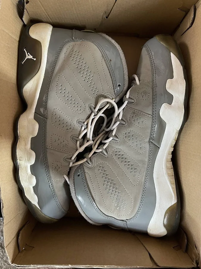 Air Jordan 9 Retro 2012 Cool Grey