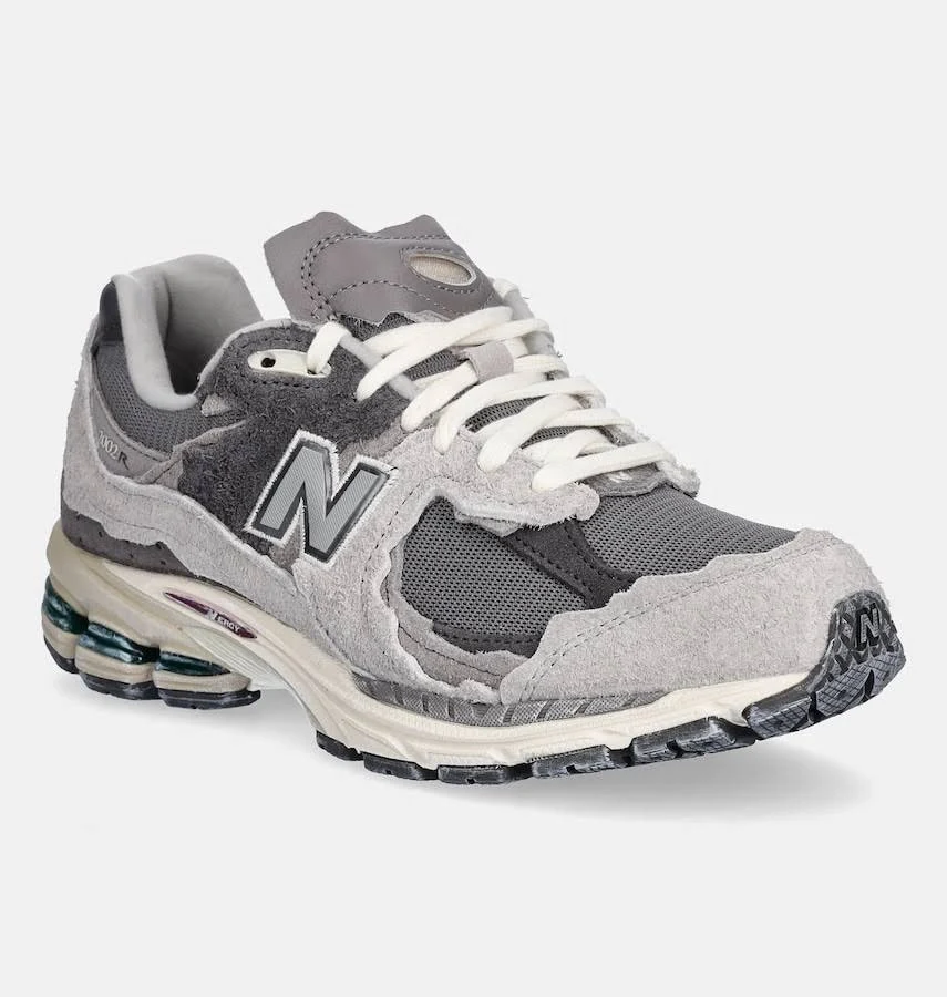 New Balance sneakers 2002 Protection Pack gray color M2002RDA