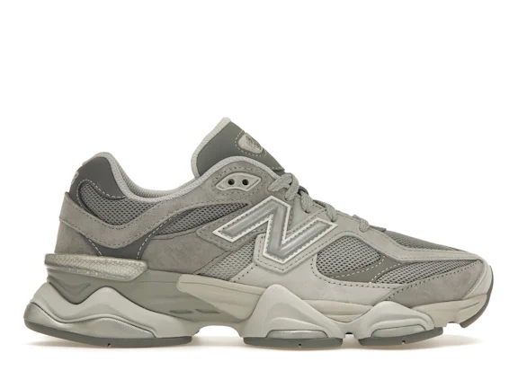 New Balance 9060 en gris oscuro