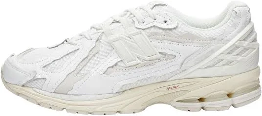 New Balance 1906d Protection Pack Men Sneakers - White