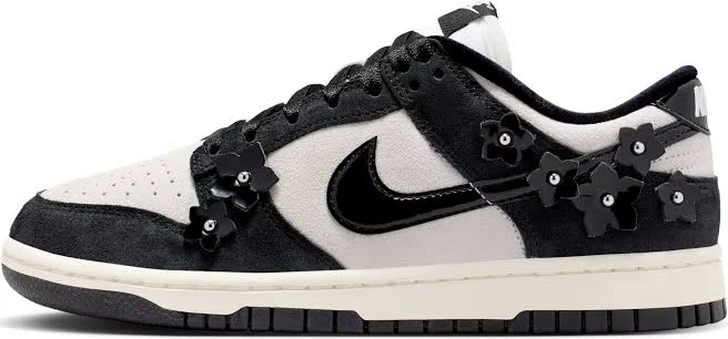 Nike Women's Dunk Low SE Florette Shoes