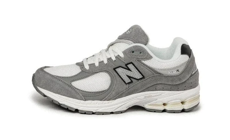 New Balance 2002R - Men's 9.5 / Grey