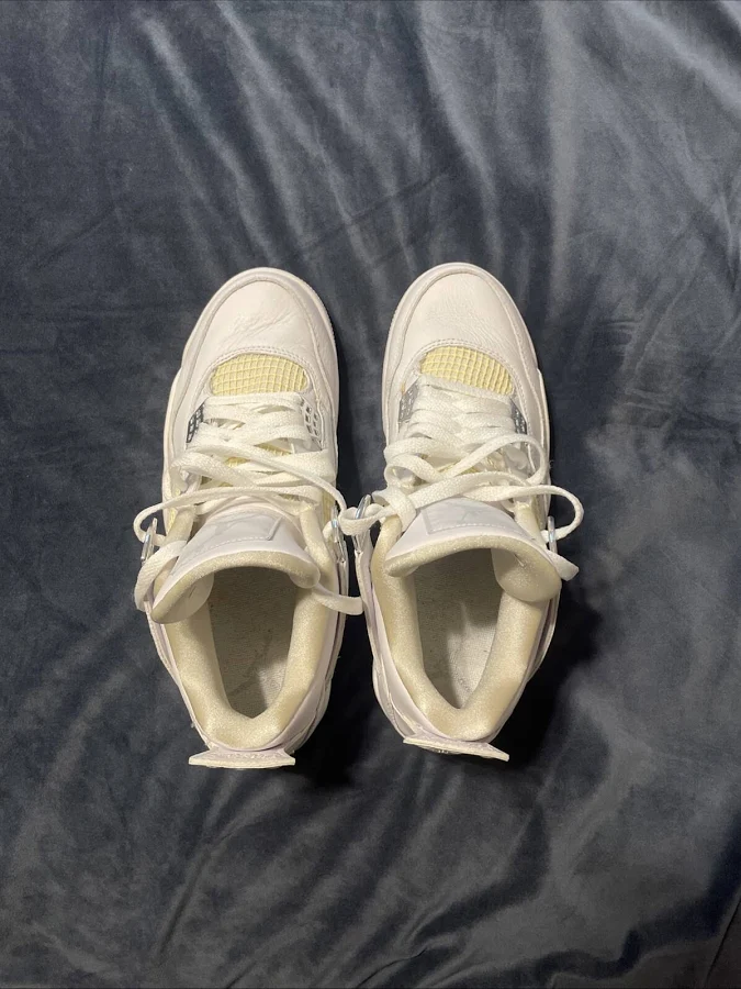 Jordan 4 Pure Money (2017) Size 9.5