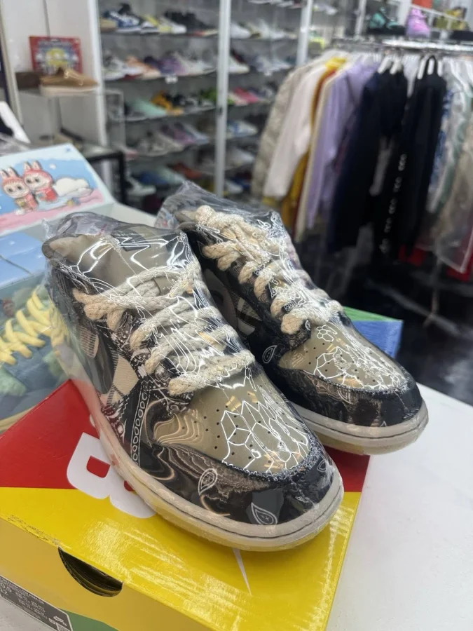 Nike Sb Dunk Low 'travis Scott' (ct5053-001) Size 10.5