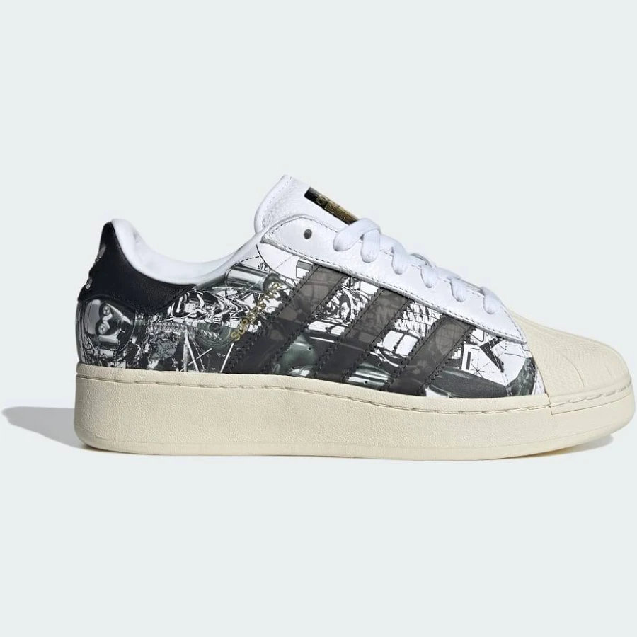 Star Wars Mens x adidas Superstar XLG Nanzuka Sneakers