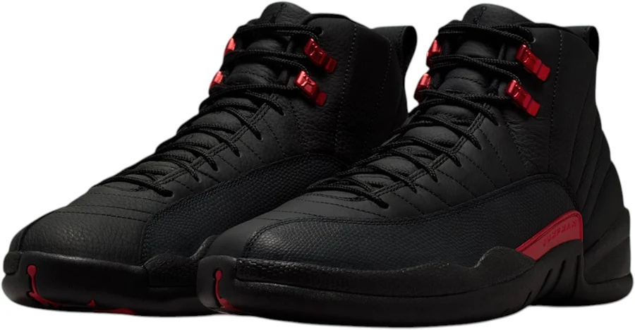 Jordan 12 Retro Bloodline Black Varsity Red, Black / 7.5