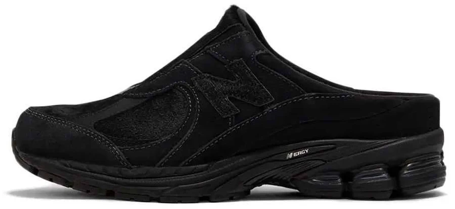 New Balance 2002R Mule "Triple Black"