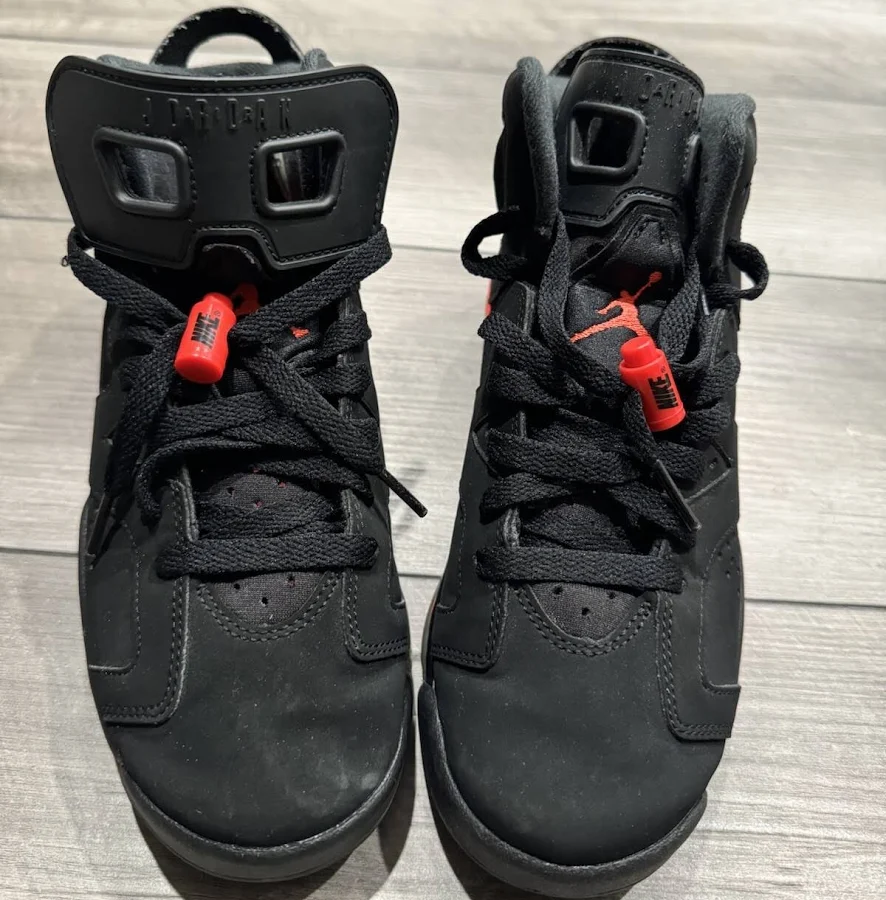 Size 6 - Jordan 6 Retro Infrared