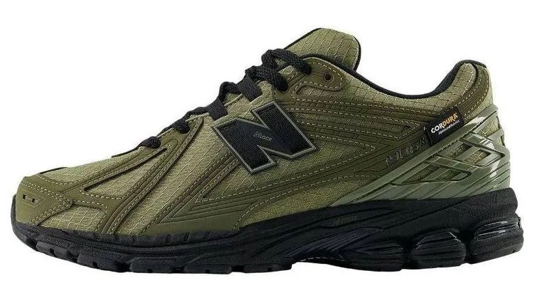 New Balance Men's 1906R 'Cordura Dark Camo' - Green - Low-top sneakers