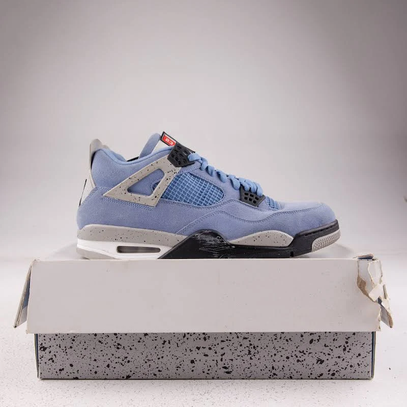 Jordan 4 Retro University Blue