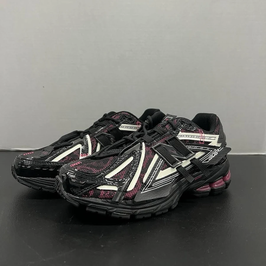 Balance 1906a Black Dragon Berry U1906ad Size 6 Men Size 7.5 Women
