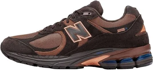 New Balance 2002r Men Sneakers - Chocolate Brown