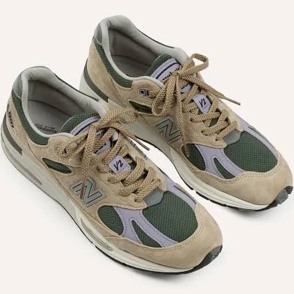 New Balance 991v2 Trainers Made in UK